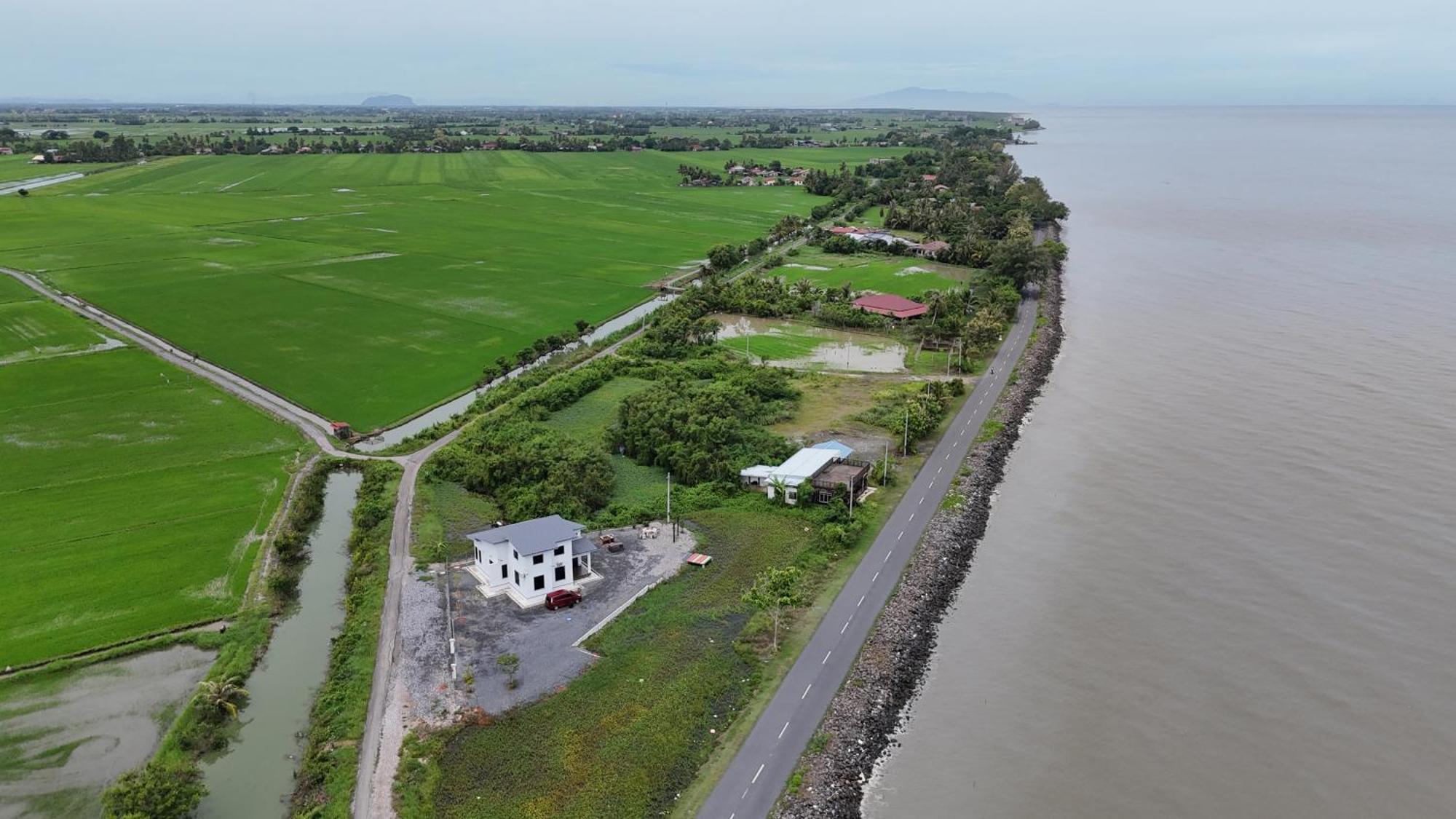 Rhumah Sungai Belati Villa Simpang Empat  Ngoại thất bức ảnh
